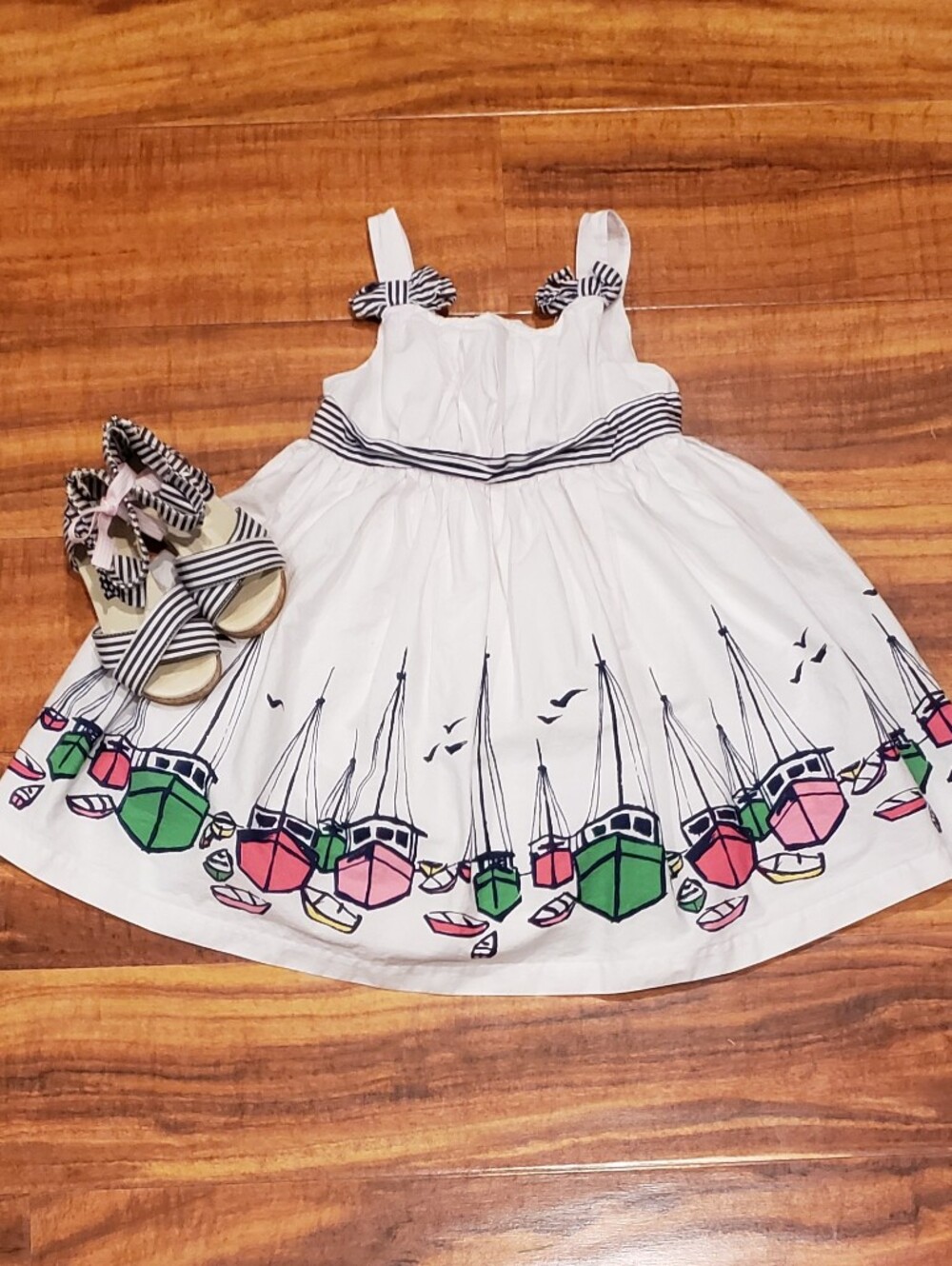 Janie and Jack EUC/NWOT 12-18 months sailboat dress and striped shoe (size 5)